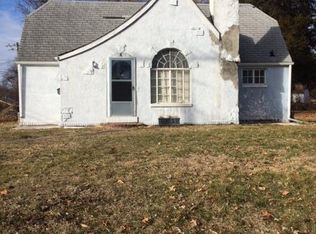 6838 Raytown Rd, Raytown, MO 64133