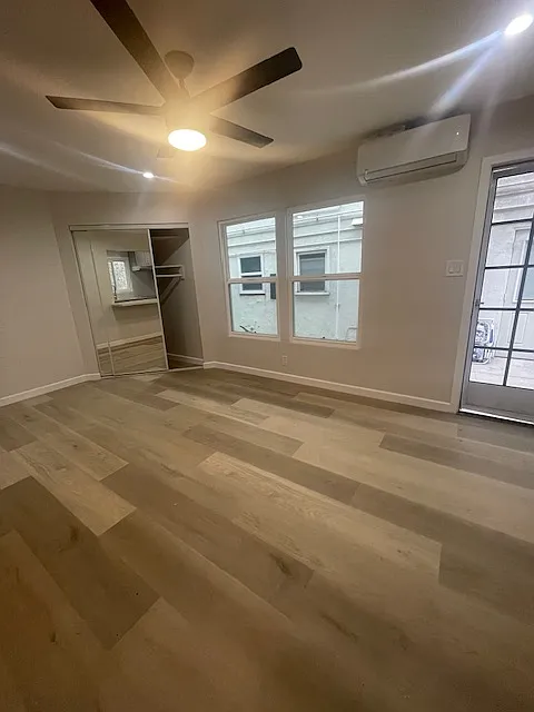 5219 E Ocean Blvd — Photo 4