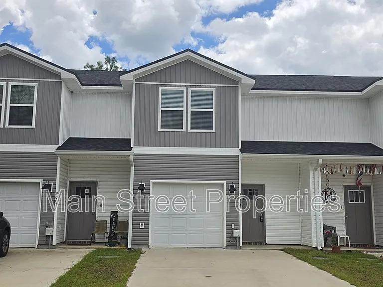 9011 Golden Eye Dr — Photo 2