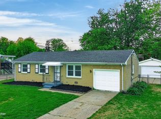 11214 Deering Rd, Louisville, KY 40272