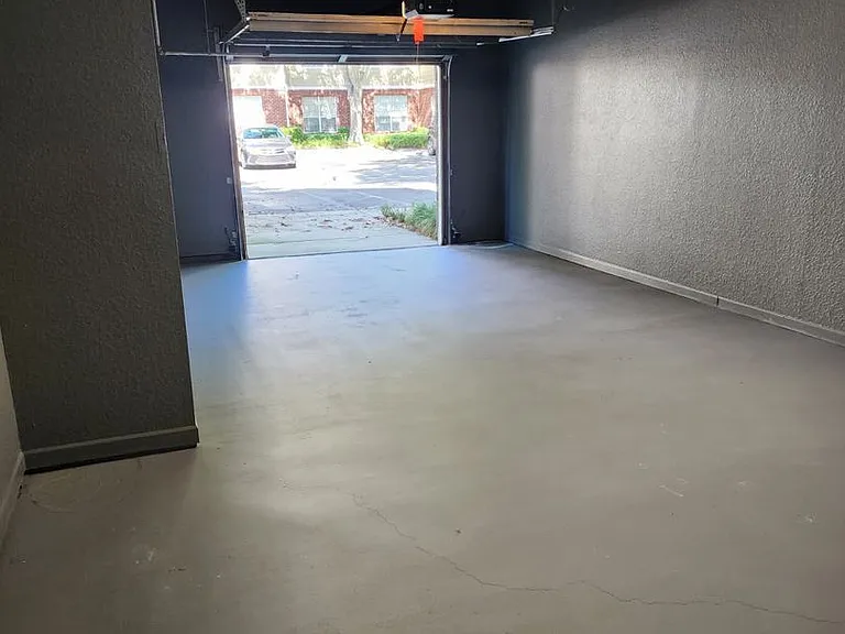 13015 Plantation Park Cir — Photo 17