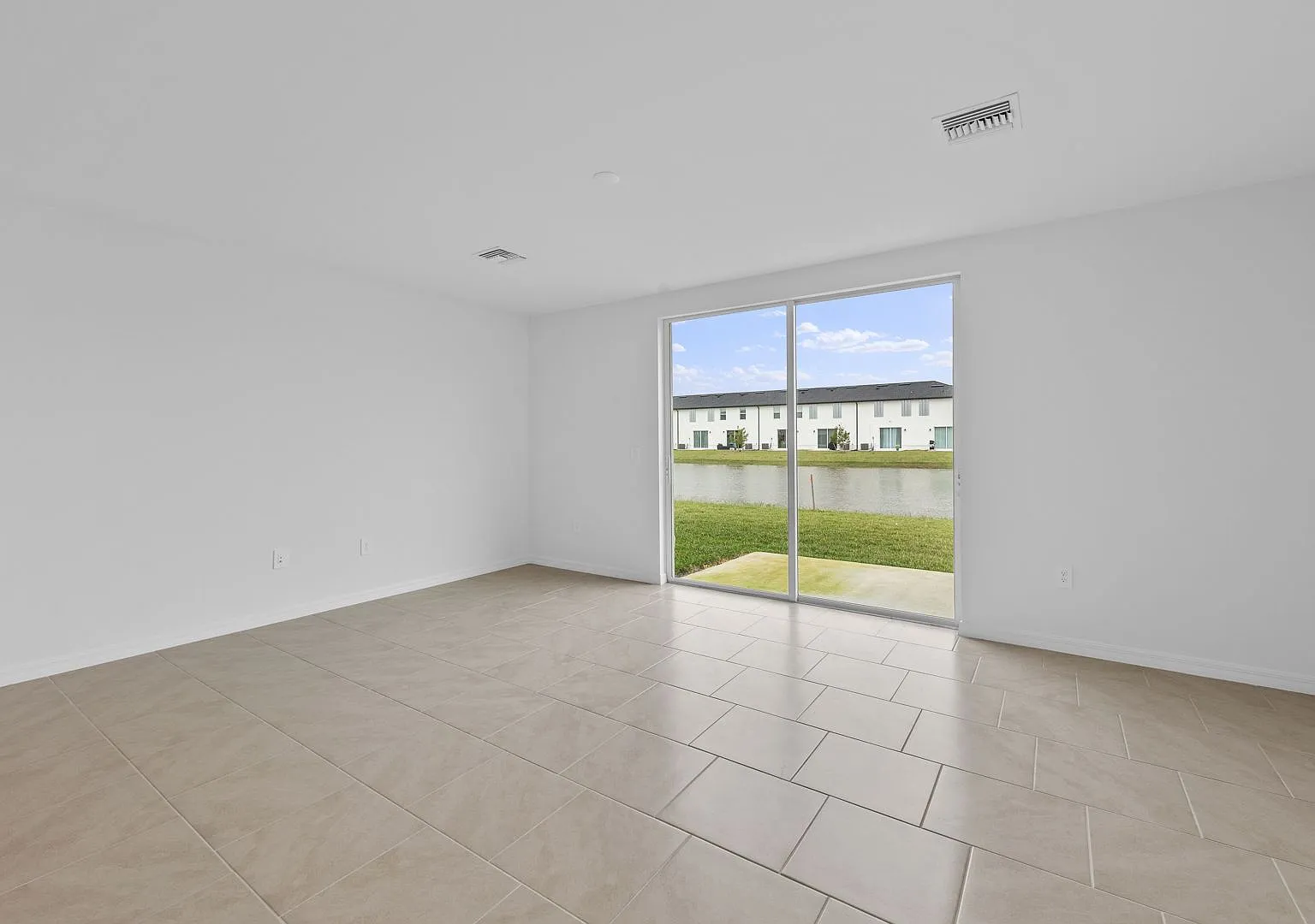 4215 Caterina Ct North Fort Myers, Fl 33917 — Photo 2