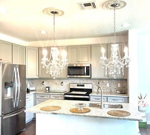 4th image of 455 NW 33rd Ln #1