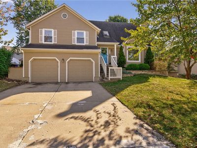 912 N Arroyo Dr, Olathe, KS, 66061