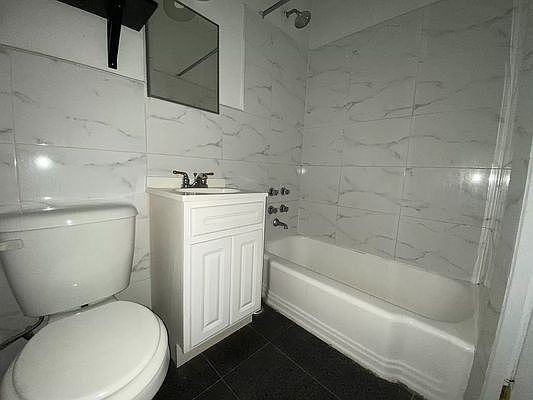 3rd image of 808 Nostrand Ave #3A
