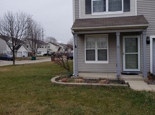 212 Charleston Ave, Romeoville, IL 60446