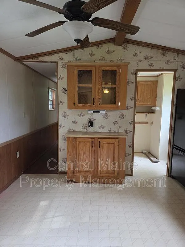 2 bed, 2.0 bath, 800 sqft, $1,150 — Photo 2