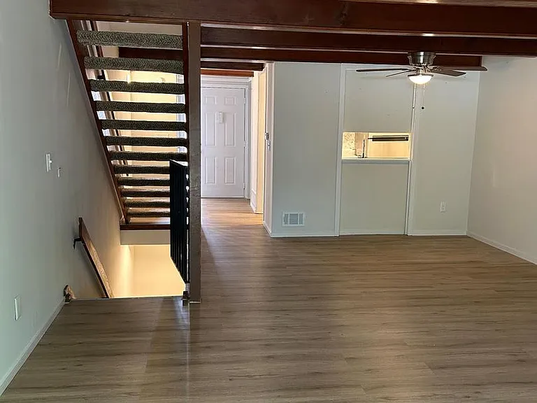 ESTATES ON MAIN — Photo 106