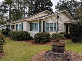 103 N 3rd St, Colquitt, GA 39837