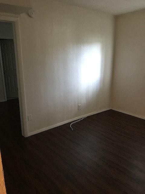2nd image of 1301 NE 13th Ave