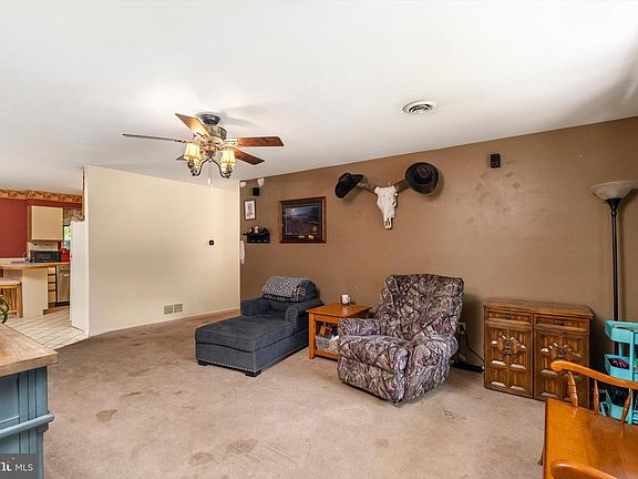 4th image of 210 Archertown Rd