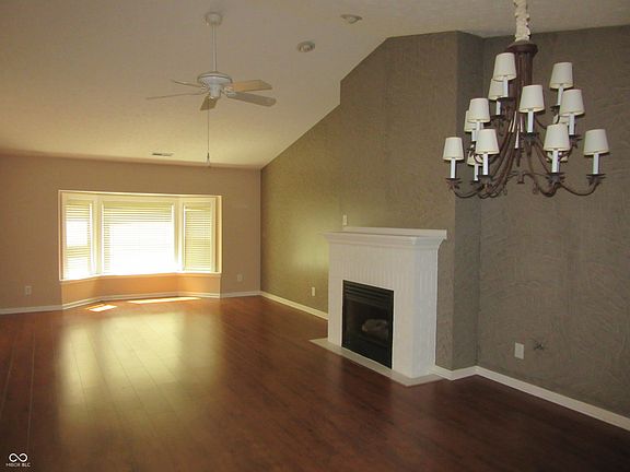 5th image of 339 Lakewood Ct