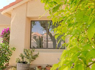 310 E Highcourte Ln, Oro Valley, AZ 85737