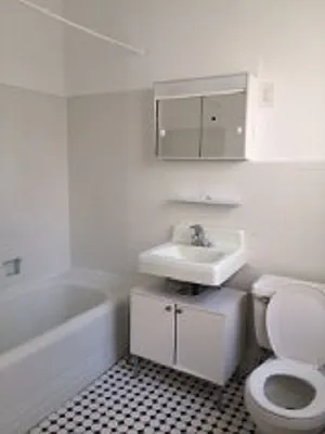 Rented by Corcoran | media 8