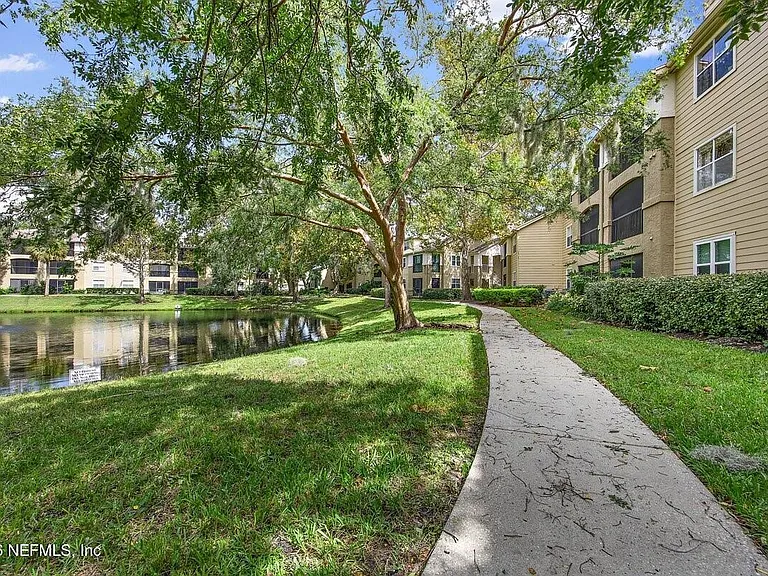5 Arbor Club Dr #103 — Photo 17