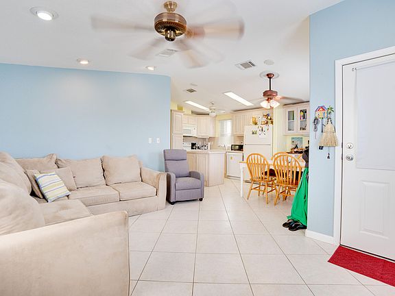 5th image of 10725 S Ocean Drive #489