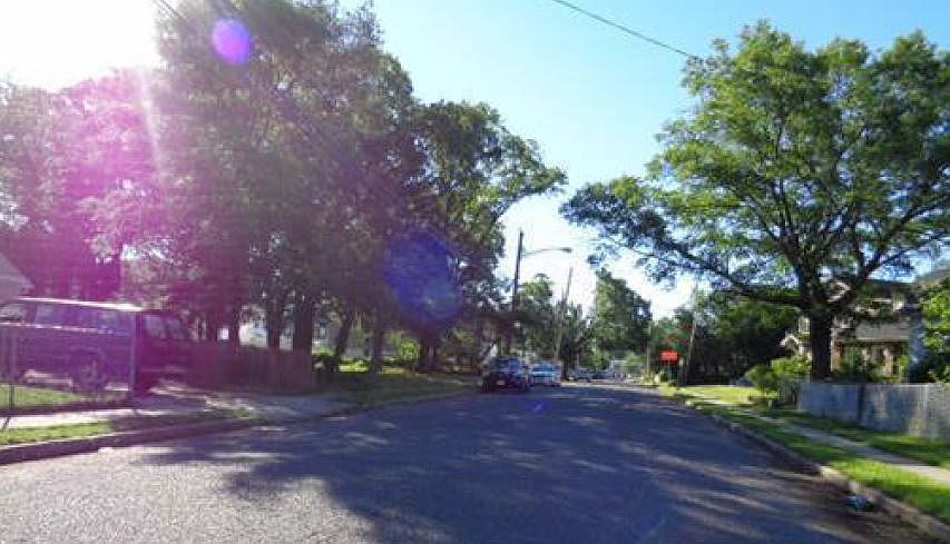 2nd image of 12 Beacon Blvd
