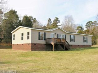 3410 Birch Springs Ct, Kernersville, NC 27284