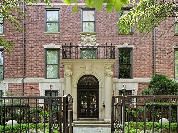 2nd image of 3030 N Lake Shore Dr #202