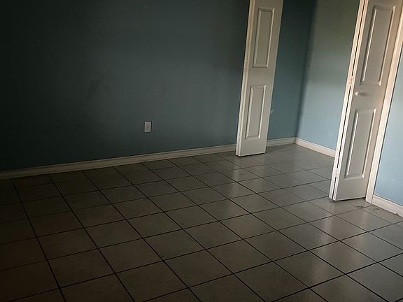 4th image of 6905 Sandra Ln APT 107