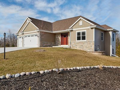 W185N8539 Lawrence Ave, Menomonee Falls, WI, 53051