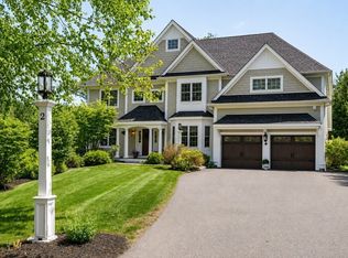 2 Hunters Ln, Natick, MA 01760
