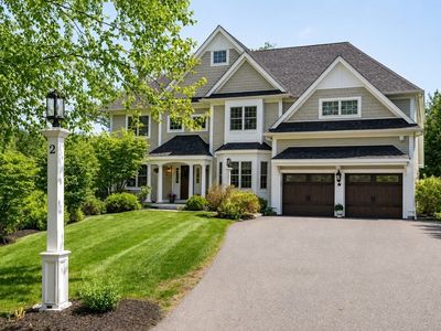 2 Hunters Ln, Natick, MA, 01760