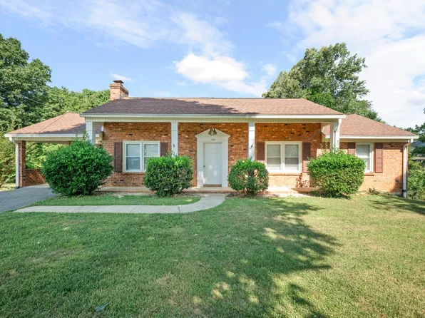 124 Jonathan St, Madison Heights, VA 24572
