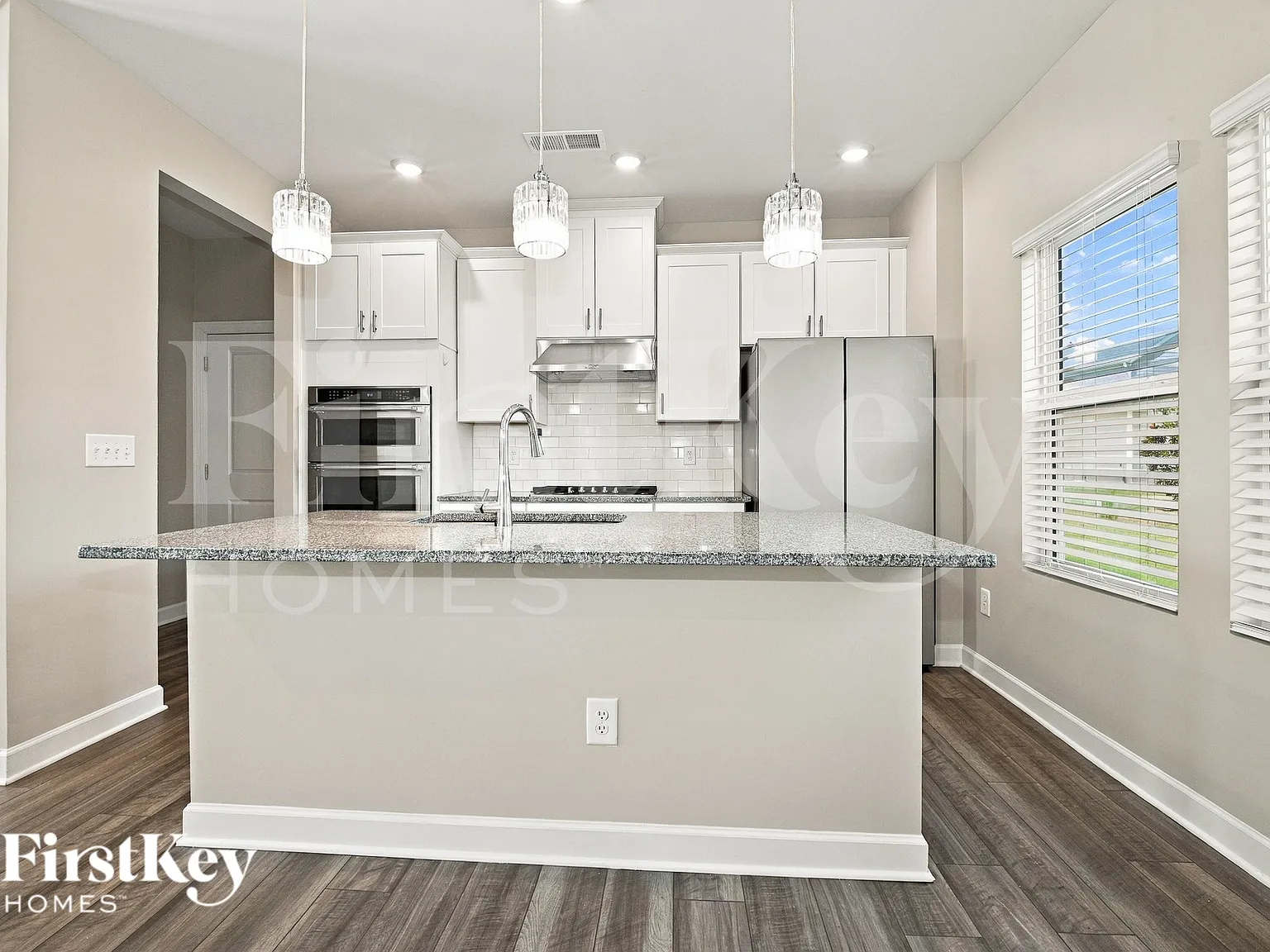 3 bed, 2.5 bath, 1970 sqft, $2,245 — Photo 4