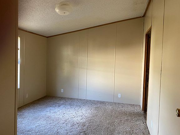 4th image of 228 Seminole Ln