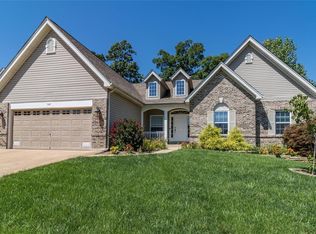 5167 Romaine Spring Dr, Fenton, MO 63026