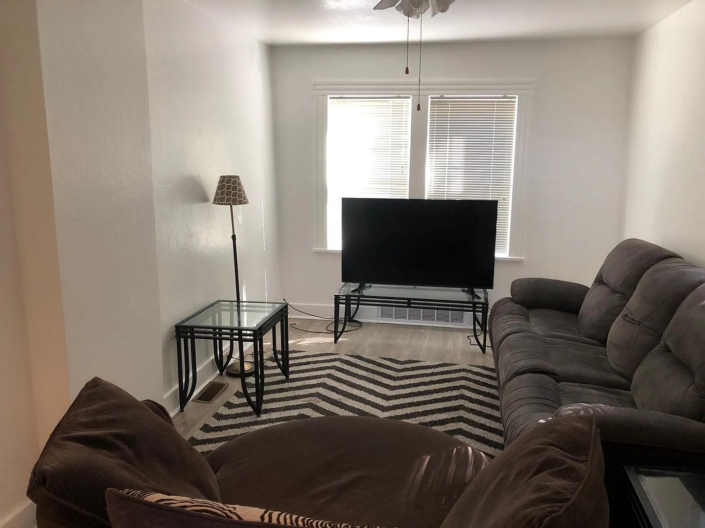 Bridgeville / South Fayette - 1 Br House, Partially Furnished, Ac! — Photo 3