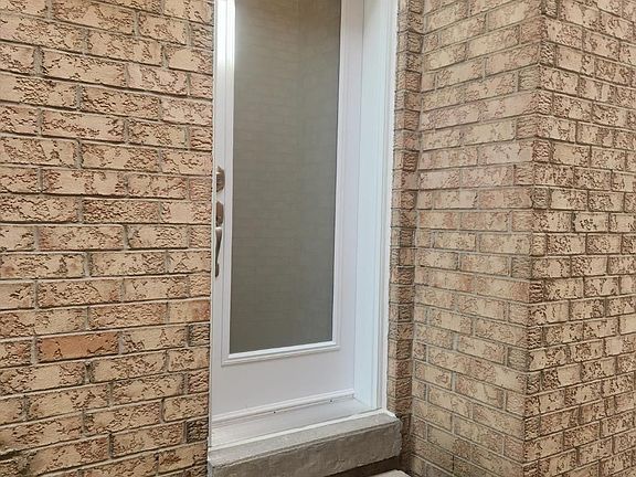 2nd image of 282 Forest Run Blvd #Basement