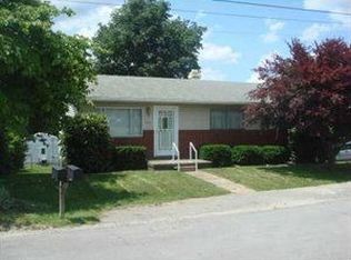 900 Wood St, New Eagle, PA 15067
