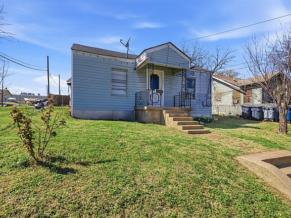 3rd image of 1703 Navaro St