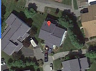 410 Plover Ct, New Windsor, NY 12553