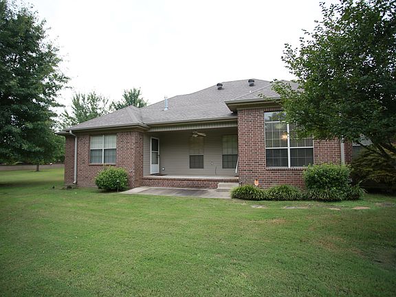 4th image of 24 Walleye Dr