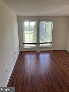 1823 N Shore Ct — Photo 33