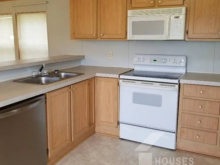 729 Brockman McClimon Rd — Photo 4