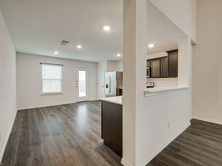 317 Sage St — Photo 12