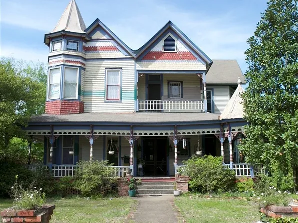 1604 Main St, Greensboro, AL 36744
