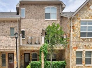 2933 Lindale Dr, Carrollton, TX 75010