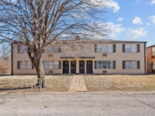 1024 Wild Cherry Ln Unit 1, Saint Louis, MO 63130