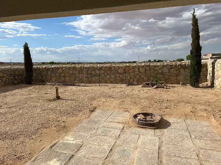 14213 Gil Reyes Dr — Photo 12