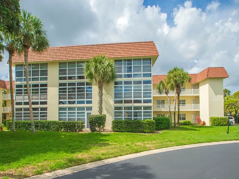 5554 Highway A1A #201 — Photo 37