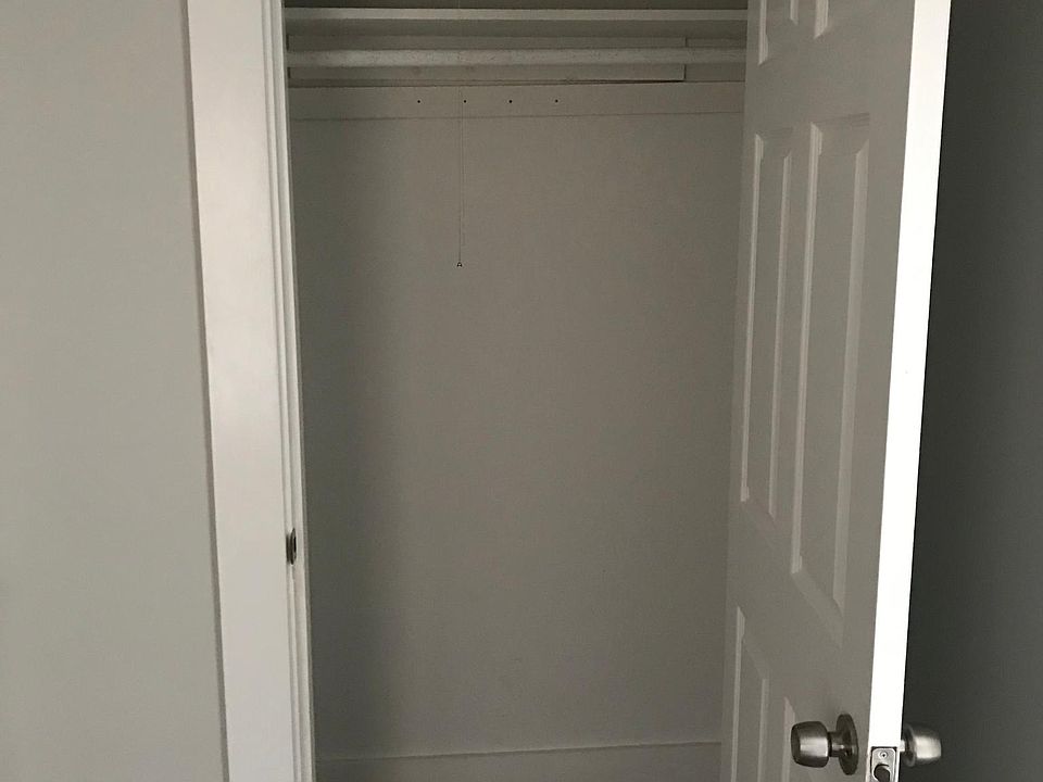 1st bedroom closet