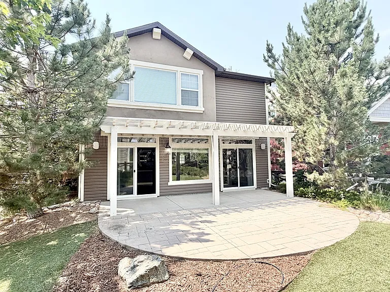 8284 Cypress Wood Dr — Photo 23