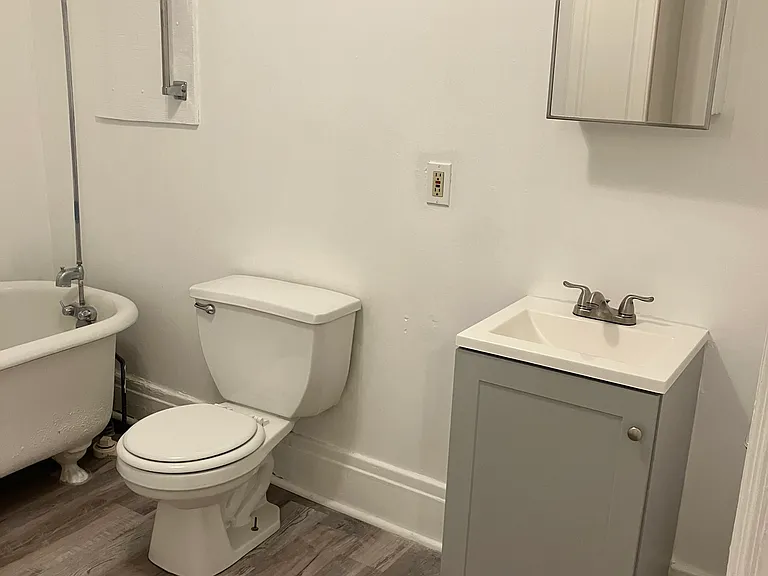 39 Plymouth Ave #3 — Photo 20