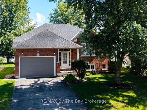 45 Rose Valley Way, Wasaga Beach, ON L9Z 3C4