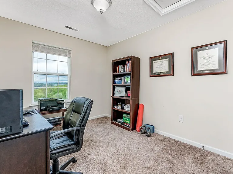 199 Birds Eye View Dr — Photo 18